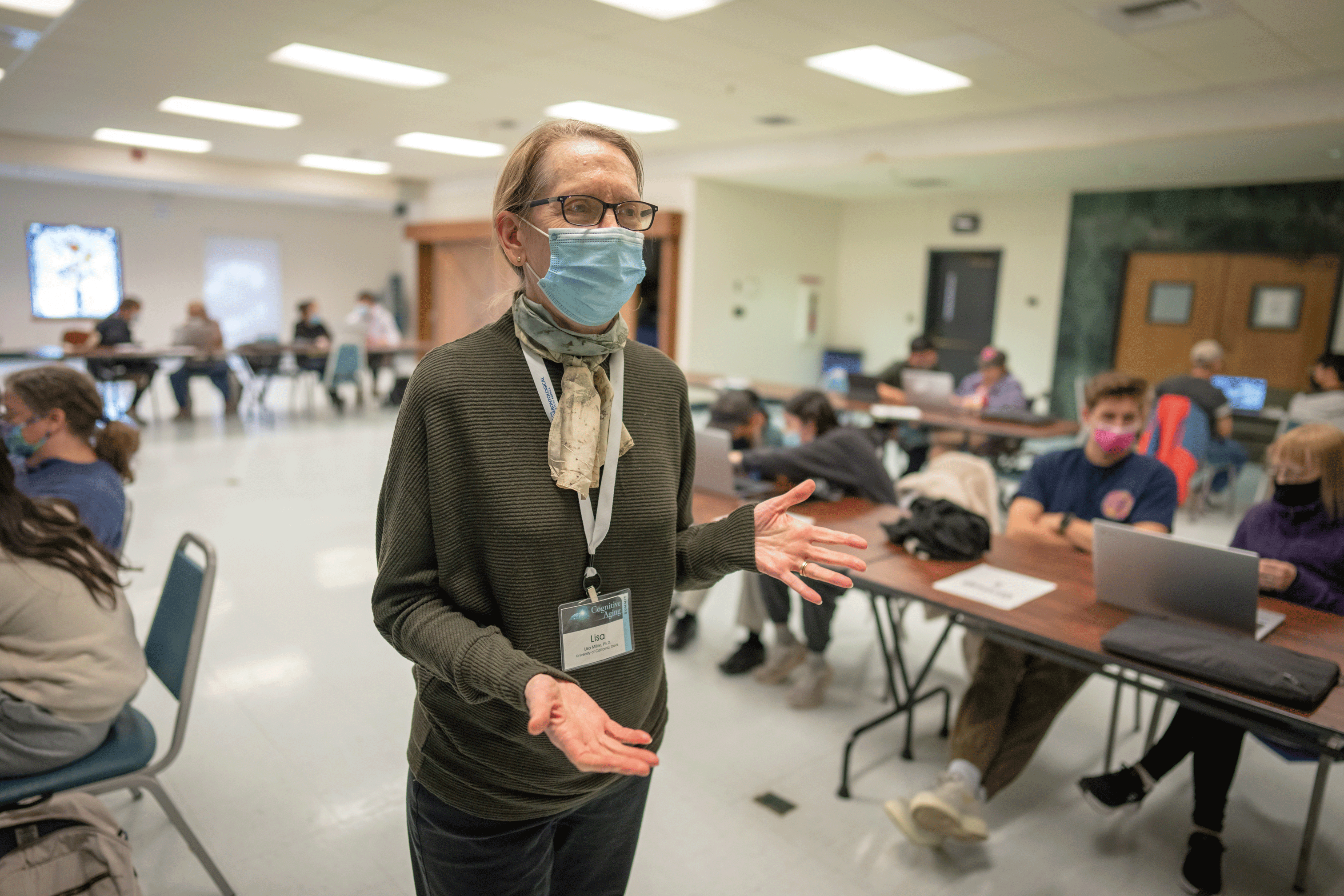 Lisa M. Soederberg Miller, professor of human development, instructs students who engage with seniors in the community as part of a UC Davis course. (Jael Mackendorf/UC Davis)