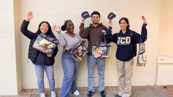 CA&ES undergraduate students stopped by Mrak Hall to pick up free scantrons, snacks and college items during study break, one of the many student events organized throughout the year by Undergraduate Academic Programs.